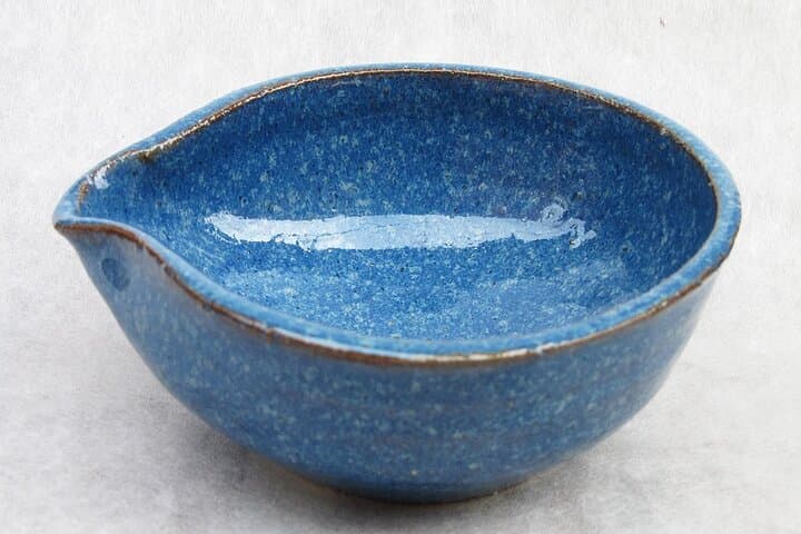 Tokyo 6-Hour Private Walking Tour and Pottery Workshop in Shirokane photo 4