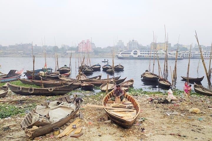 Authentic Dhaka City Tour: Old Dhaka, Ahsan Manzil & Sadarghat River Life photo 2
