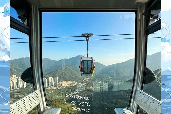 Ngong Ping 360 Cable Car: Skyway to the Big Buddha on Lantau photo 3