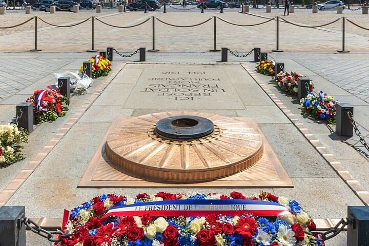 Arc de Triomphe Rooftop Tickets: Panoramic Views & History in Paris photo 4