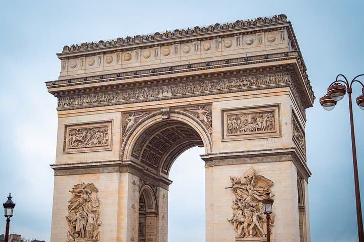 Arc de Triomphe Rooftop Tickets: Paris Views, History & Practical Tips