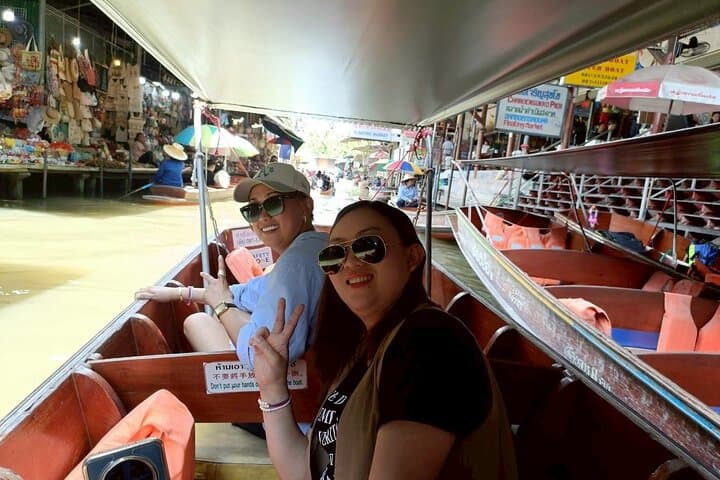 Maeklong Railway and Damnoen Saduak Floating Market Private Day Tour from Bangkok photo 2