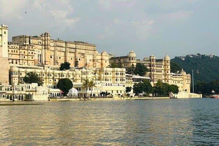 8-Day Delhi to Jaipur: Taj Mahal, Ranthambore Tiger Safari & Rajasthan Capitals photo 5
