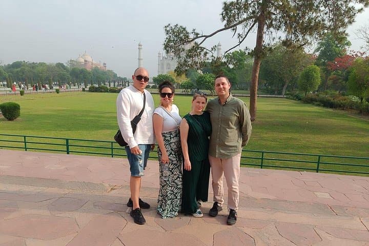 Private Day Tour to Taj Mahal & Agra Fort from Delhi – Skip-the-Line Experience photo 3