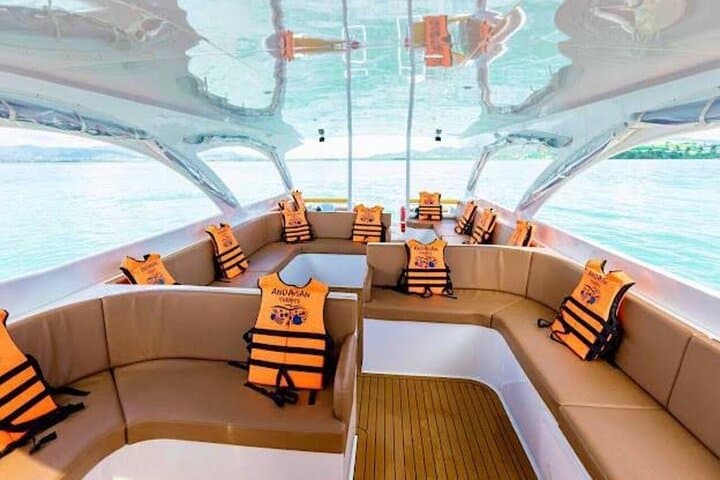 VIP Phi Phi Catamaran: Bamboo Island, Pileh Lagoon & Maya Bay Day Cruise photo 6