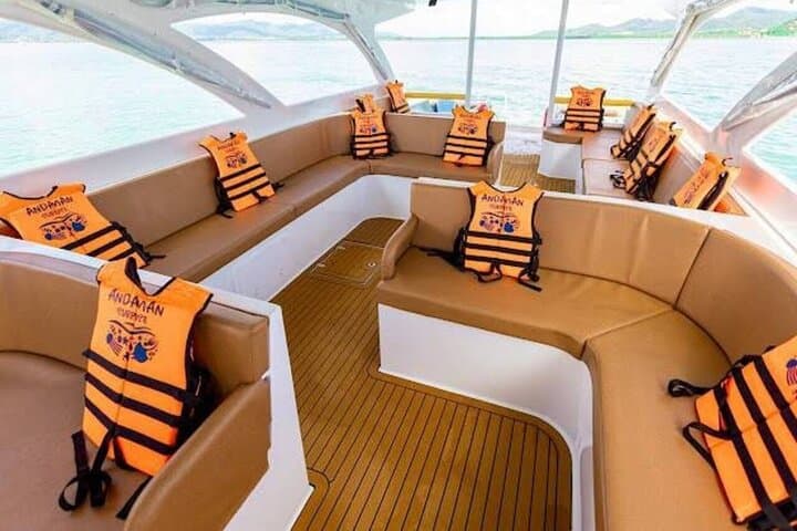 VIP Phi Phi Catamaran: Bamboo Island, Pileh Lagoon & Maya Bay Day Cruise