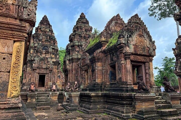 5-Day Angkor Temples, Koh Ker & Kulen Mountain Adventure (Siem Reap) photo 6