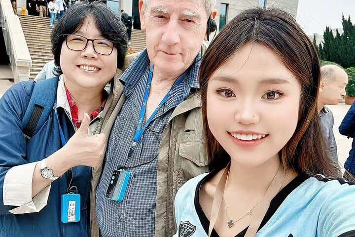 Ancient and Modern China: 9-Day Beijing, Xi'an & Shanghai Highlights photo 4