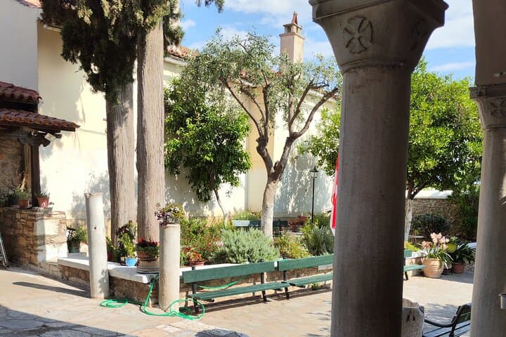Athens Sweet Walking Tour: Plaka Pastries, Acropolis Vistas & Hidden Churches photo 3