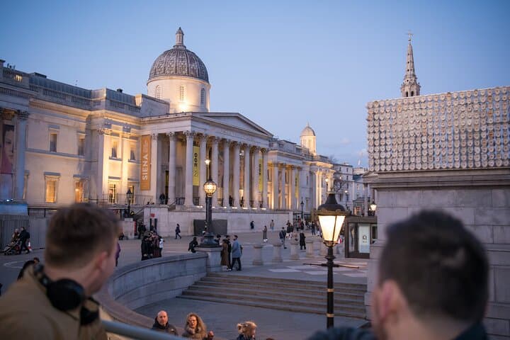 Sunset Rooftop Bar Bus Tour — London Skyline Drinks & Sights photo 2