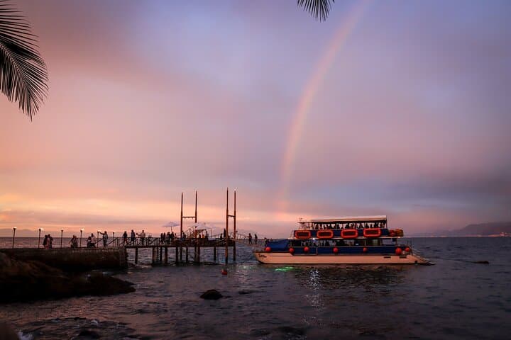 Rhythms of the Night Sunset Cruise: Las Caletas Gourmet Dinner & ALMA Show photo 1