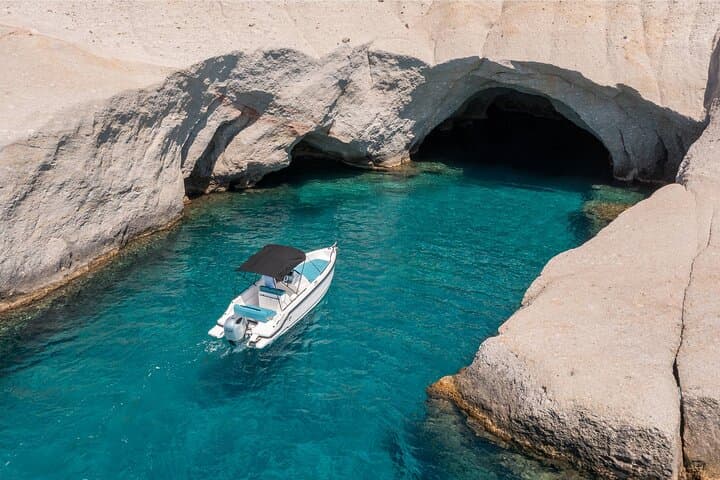 Private Boat Tour Around Milos: Kleftiko, Sarakiniko & Sykia Cave