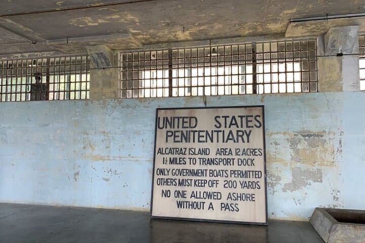 Alcatraz Inside Access Ferry and Night Audio Tour — Official Cellhouse Companion photo 6