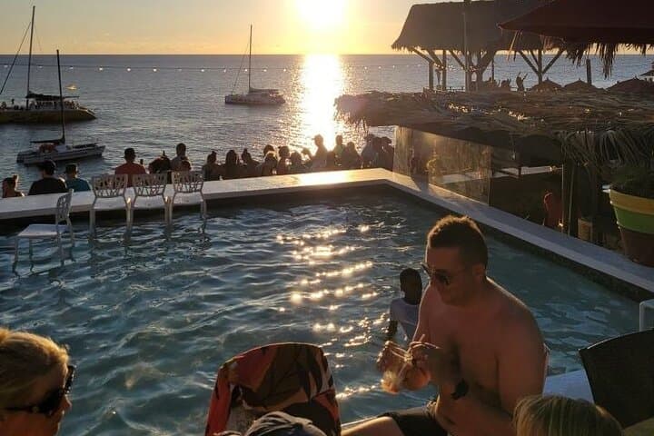 Negril Catamaran Sunset Cruise to Rick's Cafe with Snorkeling