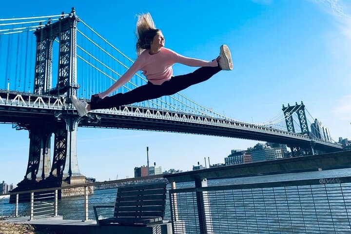 Explore New York by Pedicab: Landmarks, Film Sites & Local Secrets photo 6