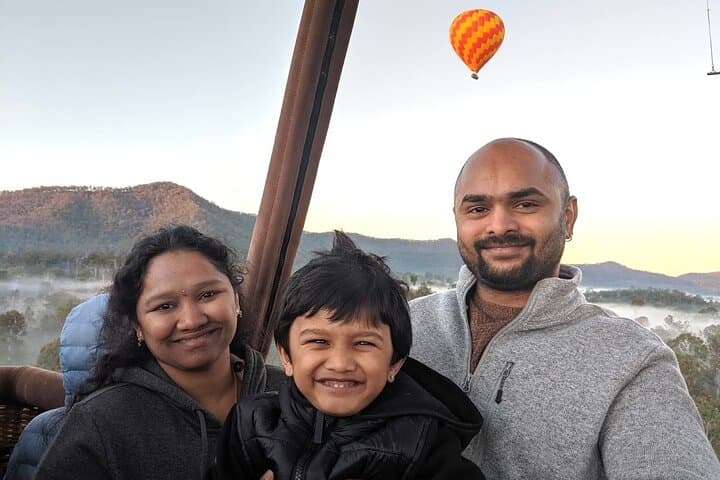 Cairns Hot Air Balloon Over Atherton Tablelands with Ochre Lunch photo 2