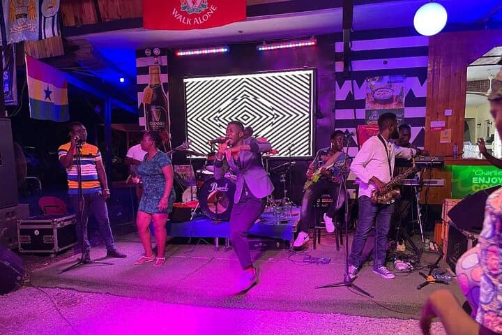 Accra Nightlife Guide: Afrobeats, Beach Bars & Live Music Crawl photo 5