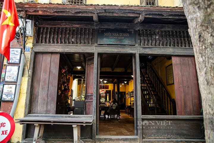 Hanoi Highlights: Small-Group Walking Tour of Old Quarter & French Quarter photo 2