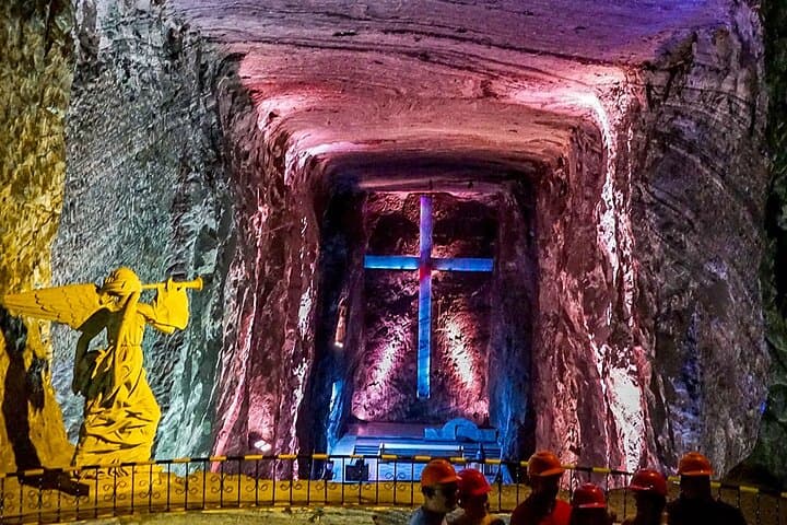 9-Day Private Bogota & Andean Highlights: Guatavita, Barichara, Chicamocha photo 2