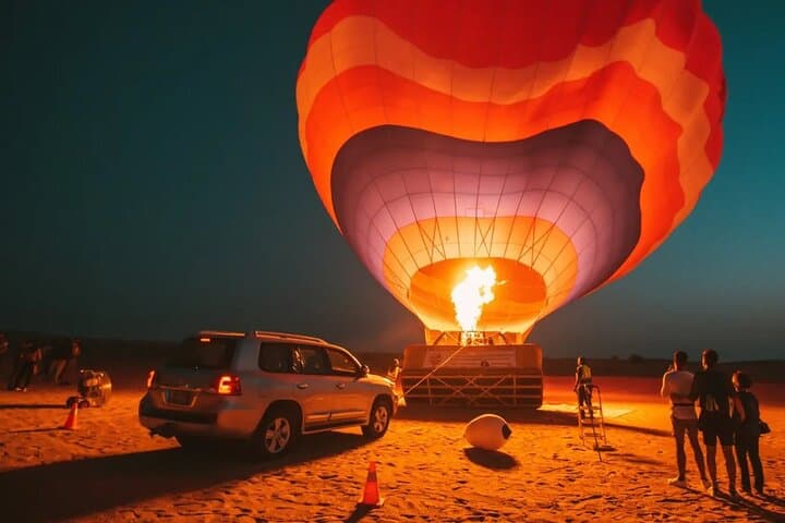 Sunrise Hot Air Balloon Over Dubai Desert Reserve — 60-Min Flight, Falconry & Breakfast photo 6