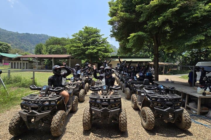Chiang Mai private van full-day custom tour with english guide photo 6