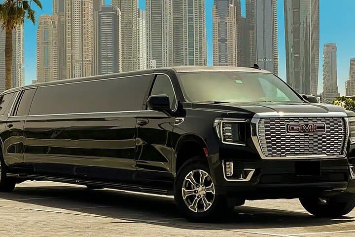 Dubai Stretch Limousine Tour: Private 1-Hour Limo Ride in Downtown Dubai photo 6