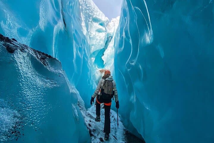 Blue Ice Maze Glacier Hike in Skaftafell — Falljökull Crevasse Tour photo 4
