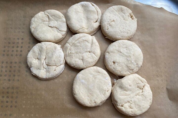 Hands-On Scone Baking and Traditional Afternoon Tea in London photo 6