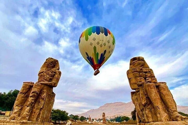 Overnight Luxor Tour from Hurghada with Sunrise Hot-Air Balloon photo 3