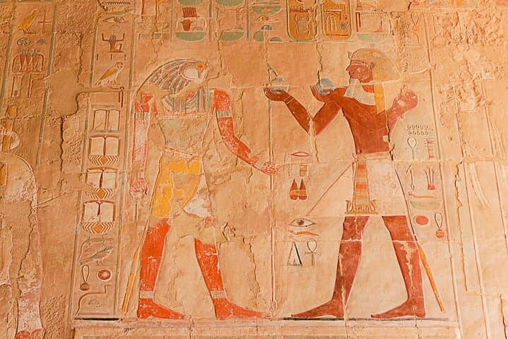 Private 4-Day Nile Cruise from Aswan to Luxor — Temples, Nile Views & Expert Egyptologist photo 4
