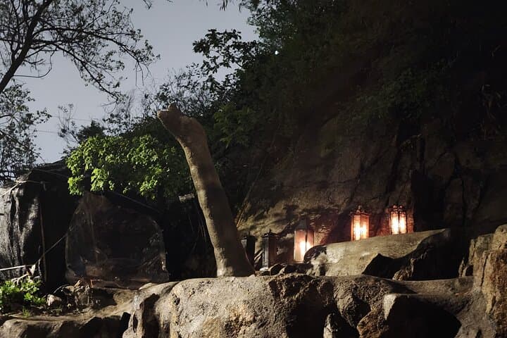 Inwangsan Shamanism Walk: Seoul’s Spiritual Slopes and Fortune-Telling Experience photo 2