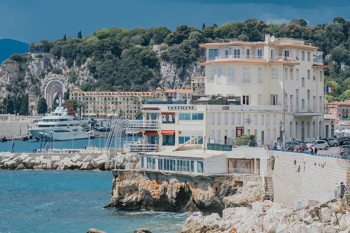 Sunny Coastal Hike: Nice to Villefranche with a Beach Chill photo 4