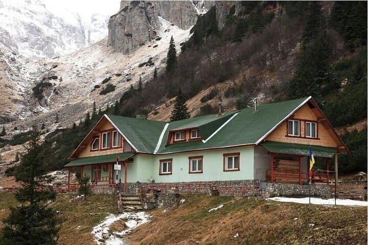 Guided One-Night Hike to Mălăiești Hut from Bucharest — Bucegi Mountains Escape photo 6
