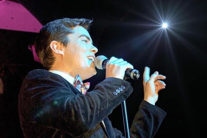 Jersey Voice: Frankie Valli Tribute in Pigeon Forge — Four Seasons Hits Live photo 3