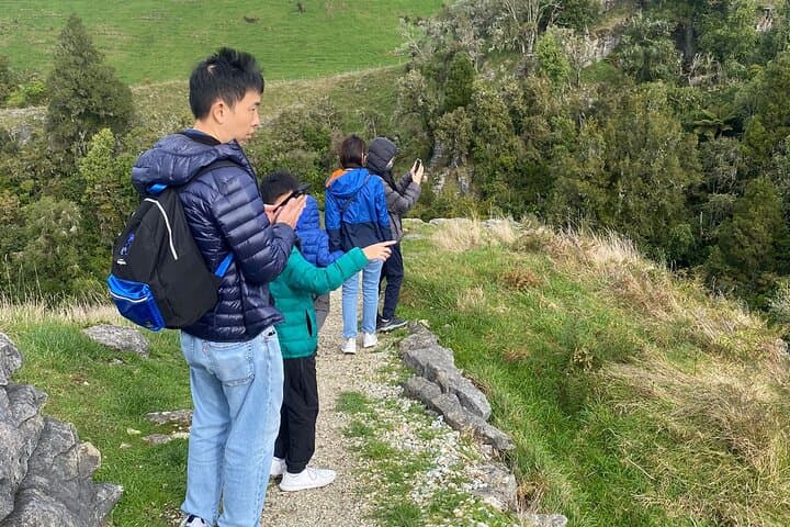 Waitomo Spellbound Glowworm Twin Caves Private Tour from Auckland photo 5