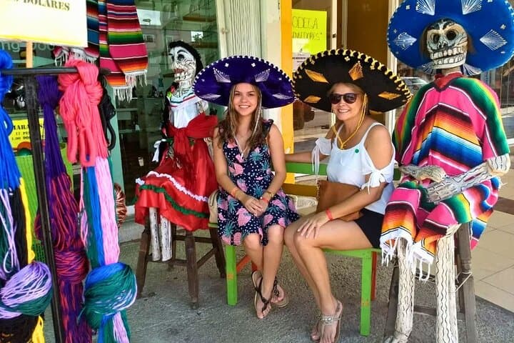 Cancun City & El Meco Ruins Tour with Playa Delfines Visit