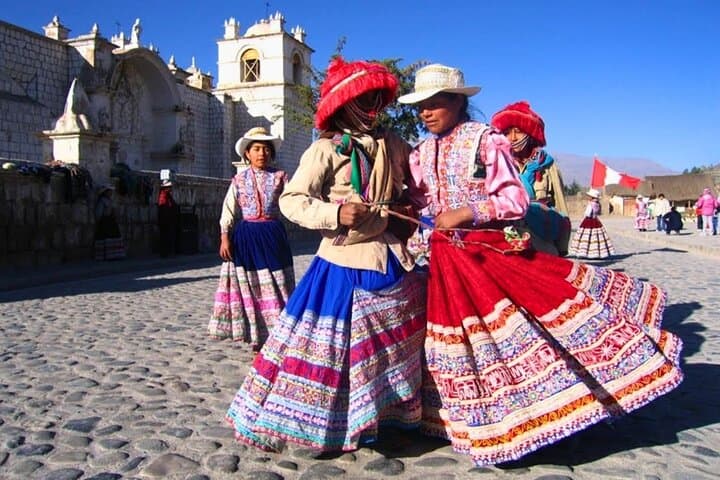 Colca Canyon Full-Day Adventure from Arequipa — Condors, Hot Springs & Ancient Terraces photo 4