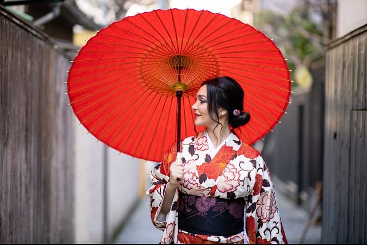 Kimono Photoshoot & Tea House Experience in Kagurazaka, Tokyo photo 4