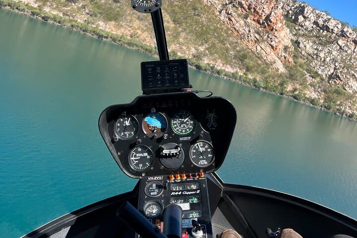 Derby to Horizontal Falls: Helicopter, Powerboat & Barramundi Lunch Adventure photo 4