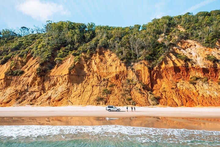 Great Beach Drive 4WD Tour from Noosa to Rainbow Beach — Private 4WD Day Trip photo 1