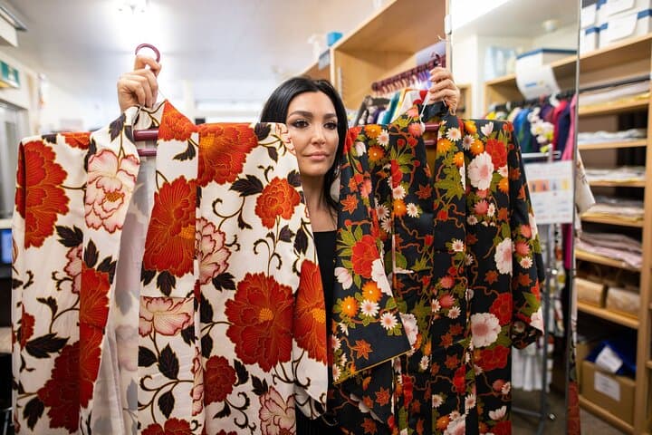 Kimono Photoshoot & Tea House Experience in Kagurazaka, Tokyo photo 2