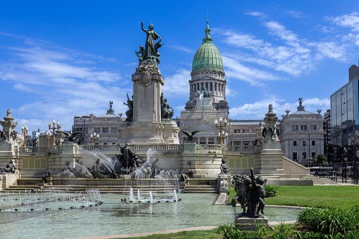 Half-Day Buenos Aires Highlights: Private City Tour of Plaza de Mayo, La Boca & Recoleta photo 2