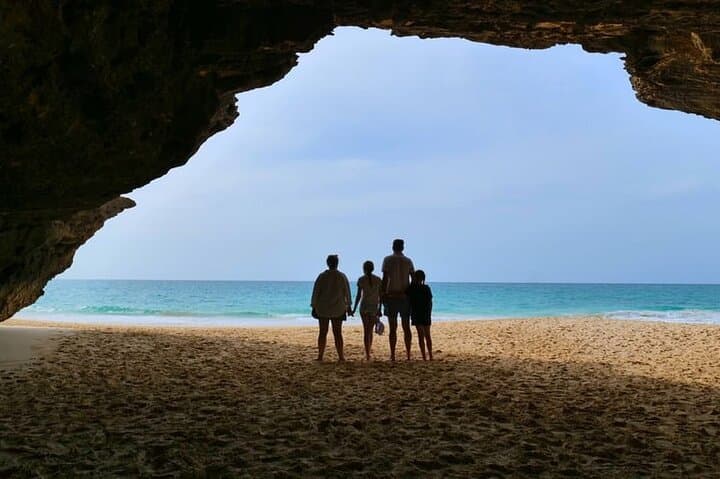 Boa Vista 4x4 Adventure: Sandboarding, Turtle & Shark Bays, Caves & Tasting photo 6