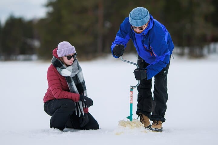 Rovaniemi Winter Wilderness Training: Taiga Survival & Ice Fishing photo 4