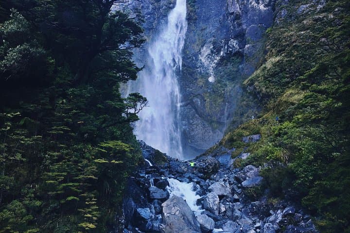 Castle Hill & Arthur's Pass Day Trip from Christchurch — Devil's Punchbowl, Kea & Limestone Boulders photo 4