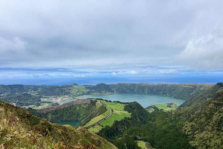 Sete Cidades and Ponta da Ferraria Shared Day Tour — São Miguel Volcano Lakes & Ocean Hot Pools photo 2