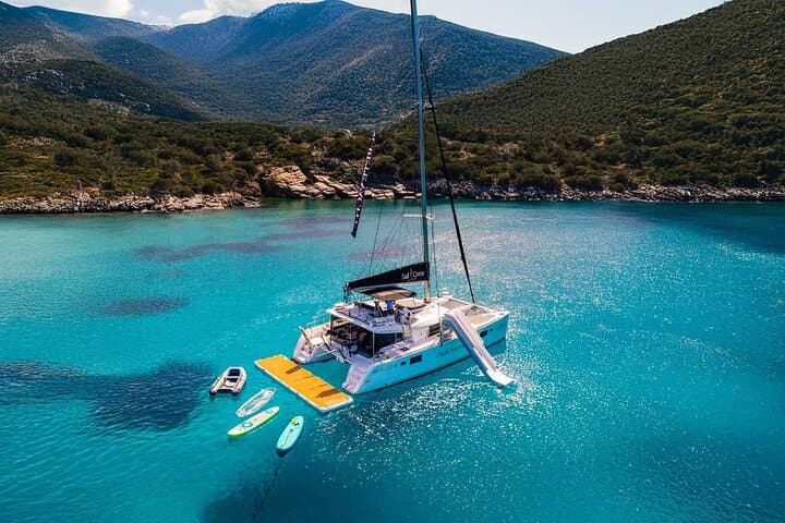 Lagoon 450F Semi-Private Catamaran Cruise from Agios Nikolaos — Lunch, Snorkel & Water Toys