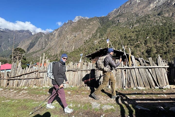 Kanchenjunga Base Camp Trek: South-to-North High-Pass Adventure photo 2