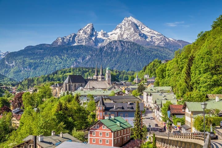 Bavarian Alps Private Day Tour from Munich to Berchtesgaden – Lake Königssee, Eagle's Nest & Jennerbahn