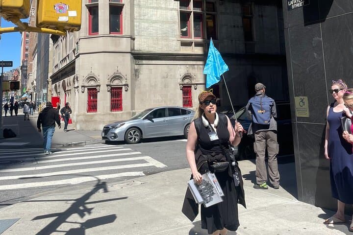 Wall Street's Secret Guardians: Historical Cat Tales Walking Tour in NYC photo 5